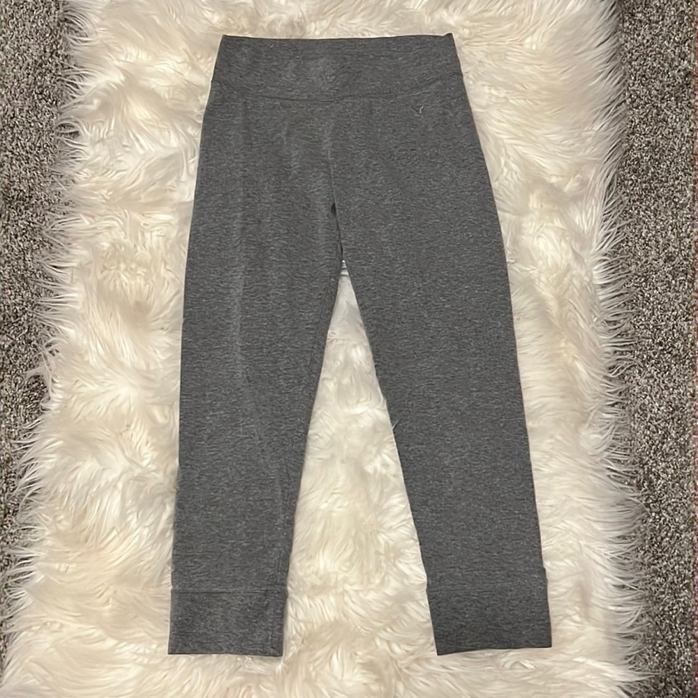 American Eagle stretch capri leggings
